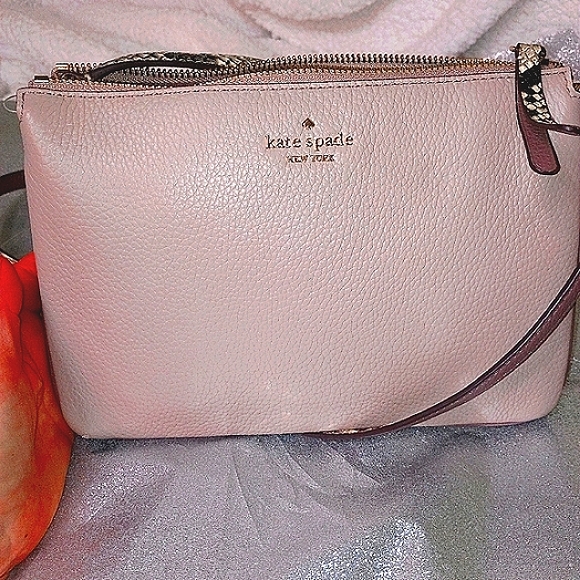 Kate Spade Triple Gusset with Dramatic Snakeskin Shoulder Strap and Gusset; NWT - Picture 4 of 12